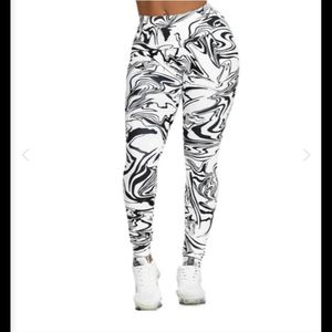 Marble Magnify Leggings Iluslable